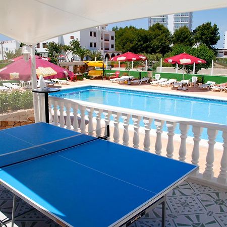 Apartamentos Vista Al Puerto Sant Antoni de Portmany Zewnętrze zdjęcie